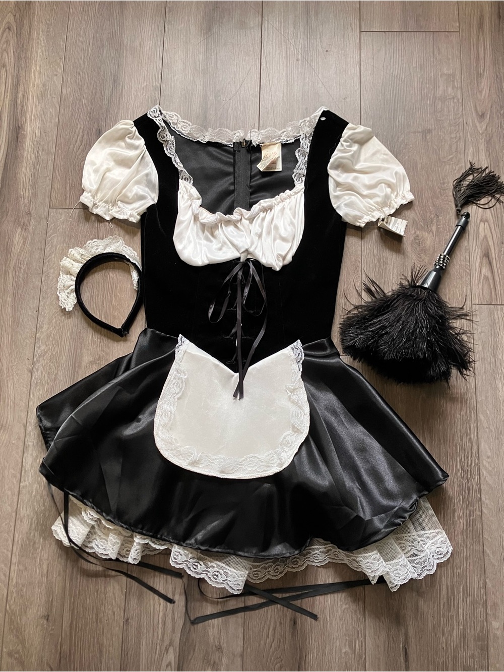 Rubie's Sexy French Maid Costume Set Dress Headband Duster Women’s Small NWT